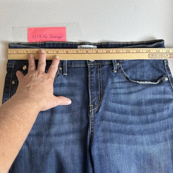 Levi's Denizen Mid Rise Bootcut Jeans Women's 12S 31x30 Blue Southwestern Casual - Picture 3 of 12